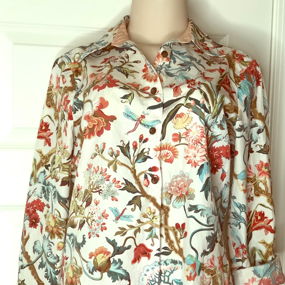Tommy Bahamas women’s multi colored button down